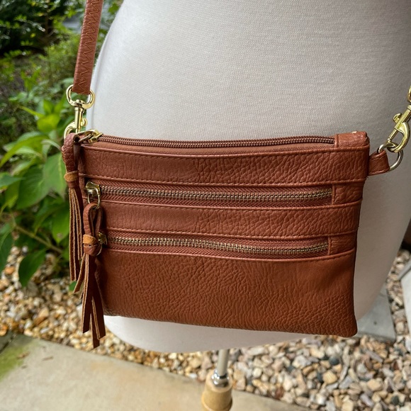 Crossbody Purse - Picture 2 of 4